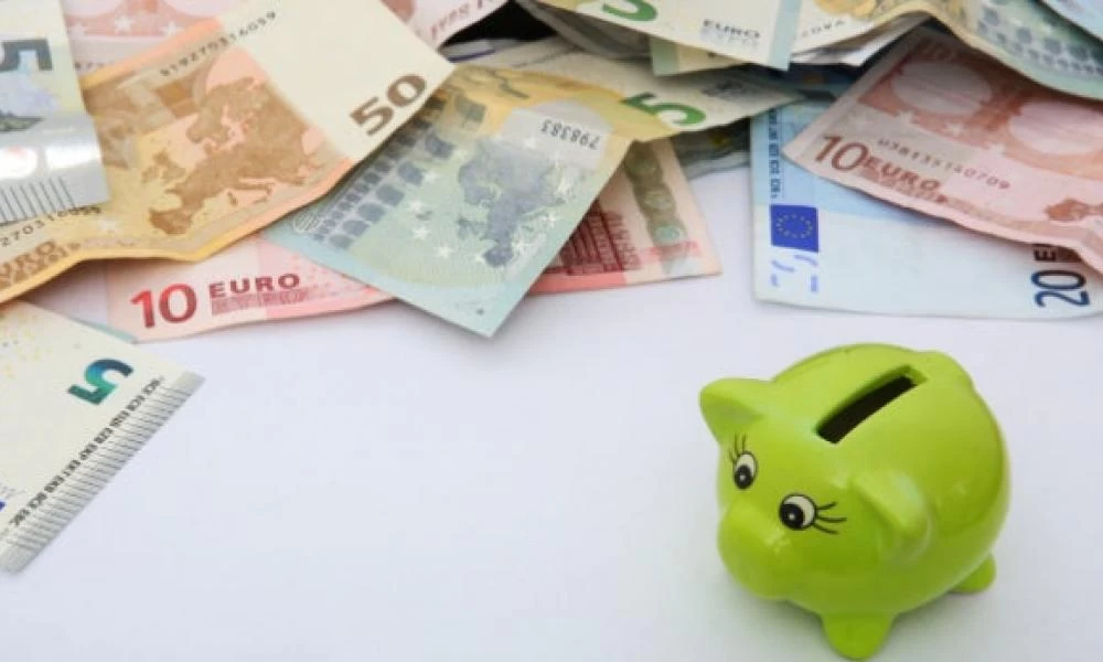 Τα 3 "χρυσά μυστικά" για να μας μένουν χρήματα μέχρι το τέλος του μήνα